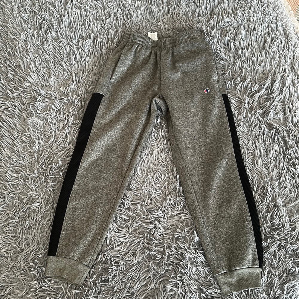 Boys Champion sweats. Size 10/12.